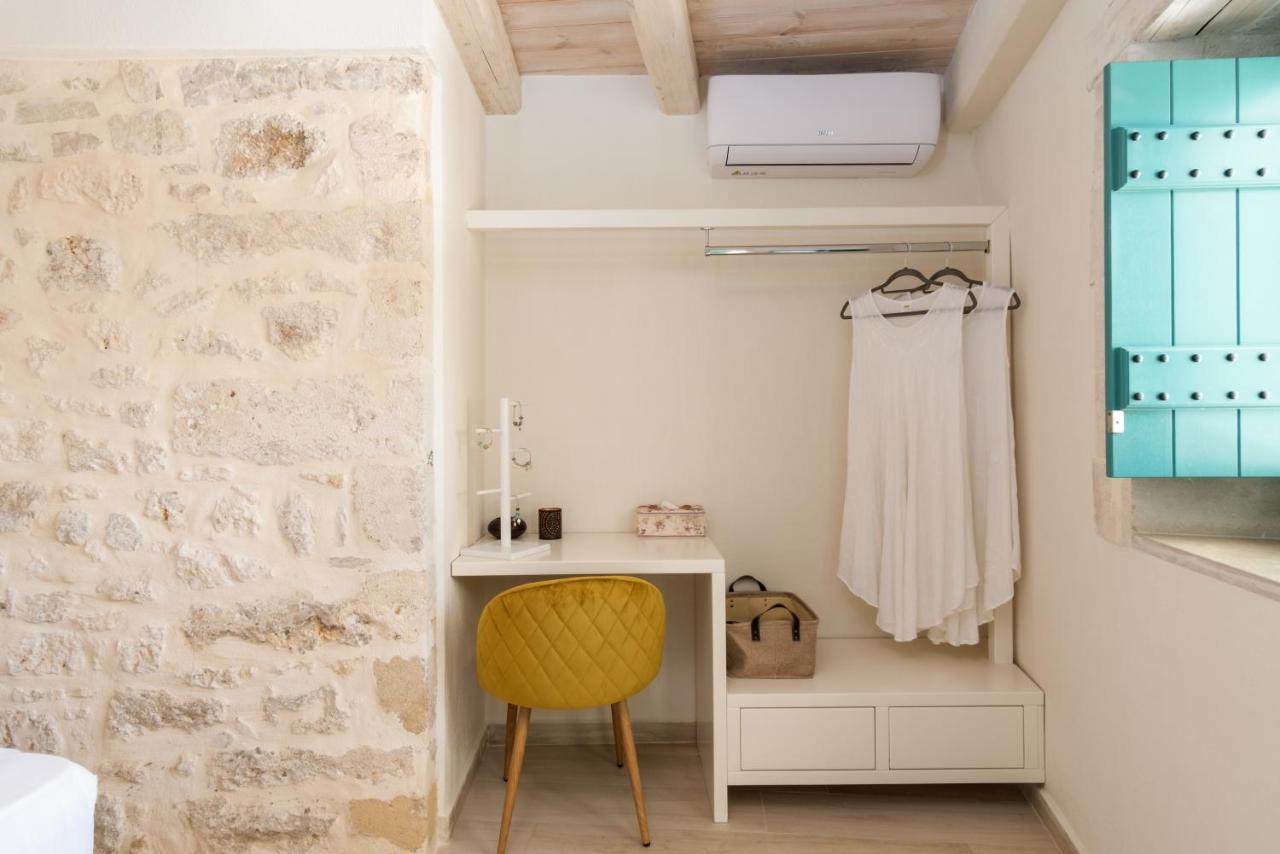 Cozy Secret With Jetted Tub Holiday home