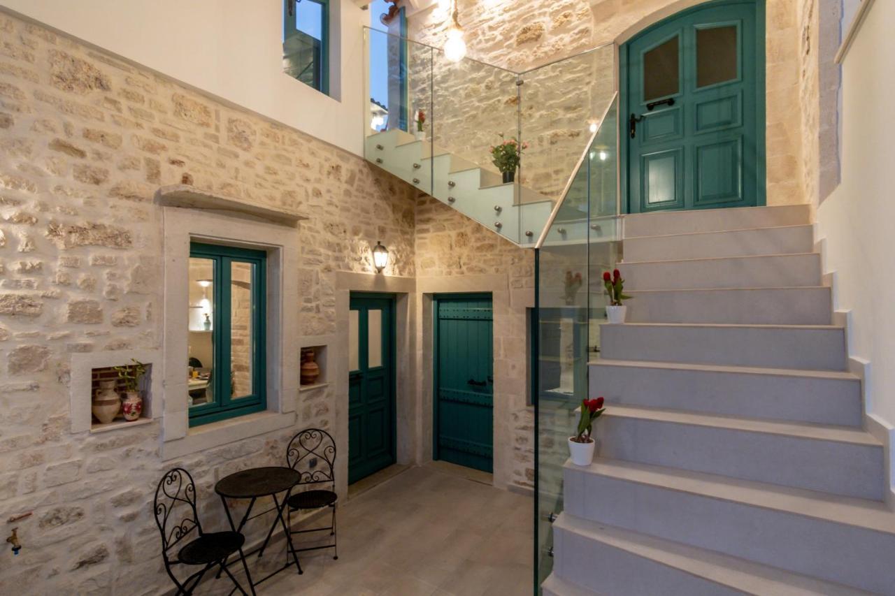 Cozy Secret With Jetted Tub Holiday home *